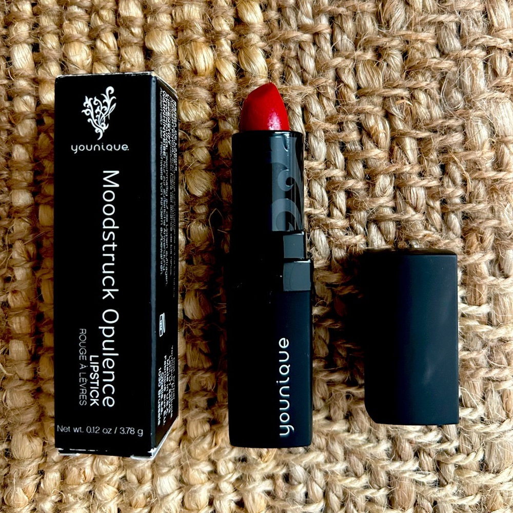 MOODSTRUCK OPULENCE creamy lipstick